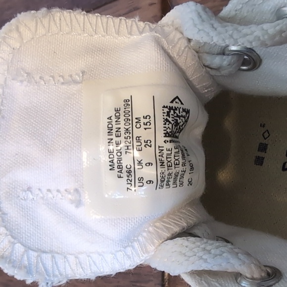 Converse SZ9 Kids' Chuck Taylor All Star Low Top - Picture 7 of 8